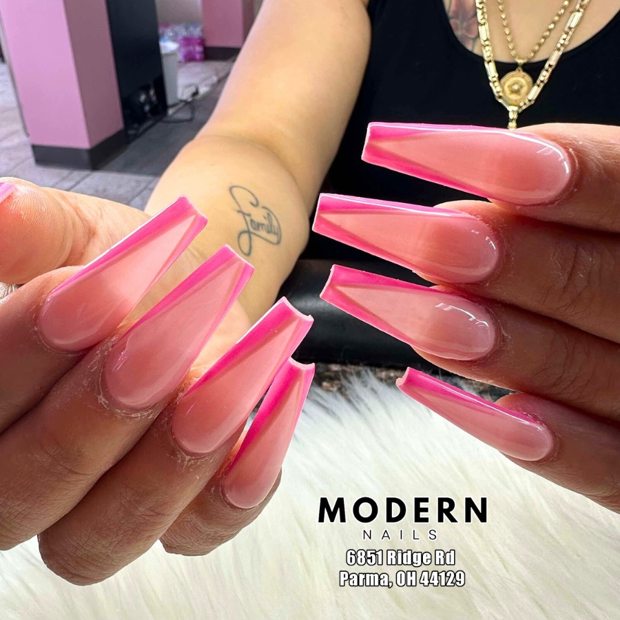 Modern Nails | Premier Nail salon in Parma, OH 44129